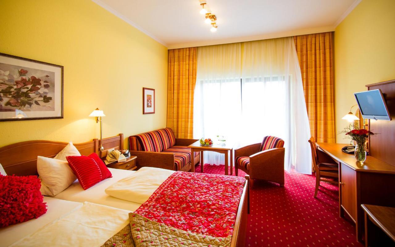 Hotel Konradshof Бад-Грісбах Екстер'єр фото
