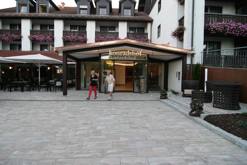 Hotel Konradshof Бад-Грісбах Екстер'єр фото